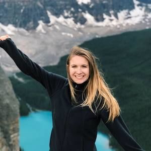 Meet your Posher, Beth